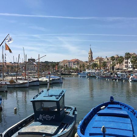 Les Chambres d'Agatha Sanary-sur-Mer Extérieur photo