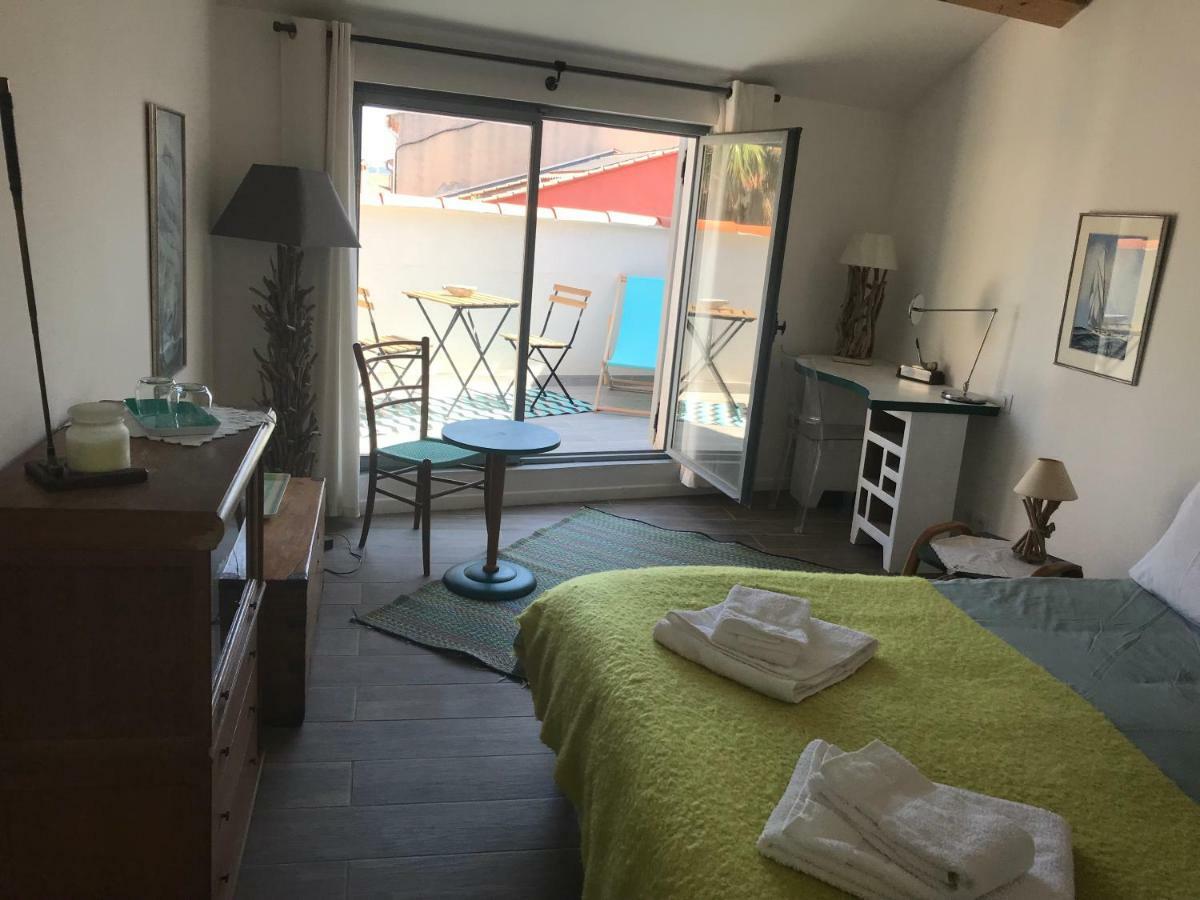 Les Chambres d'Agatha Sanary-sur-Mer Extérieur photo